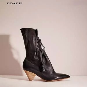 Coach Black Lace Up Tassel Leather Pointy Toe Booties Size 8